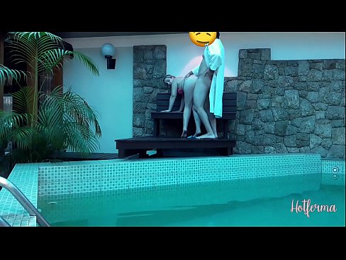 ❤️ Boss invites maid to the pool, but couldn't resist a hot Super porn at us en-us.pornfuror.ru